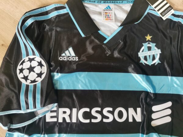Olympique Marseille jersey 1999/00 #7 PIRES Champions League