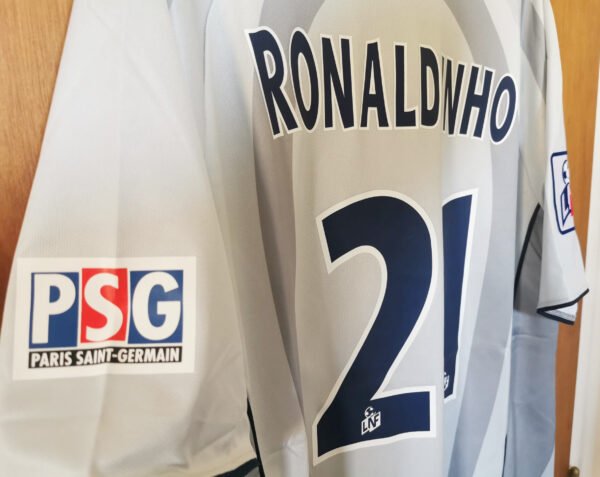 PSG Paris jersey 20001/02 #21 RONALDINHO Ligue 1