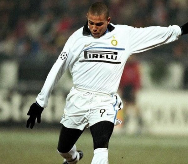 Inter Milan jersey 1998/99 #9 RONALDO Calcio