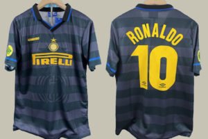Inter Milan jersey 1998 #10 RONALDO UEFA Cup Final