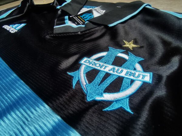 Olympique Marseille jersey 1999/00 #7 PIRES Champions League
