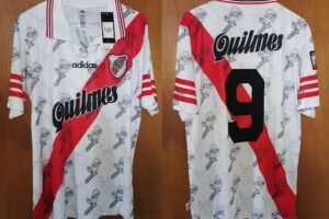 River Plate jersey 1996/97 #9 Enzo FRANCESCOLI